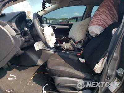 Zdjęcie 7 z 12 samochodu: 2015 NISSAN SENTRA S VIN:3N1AB7AP4FY351109 - miniatura
