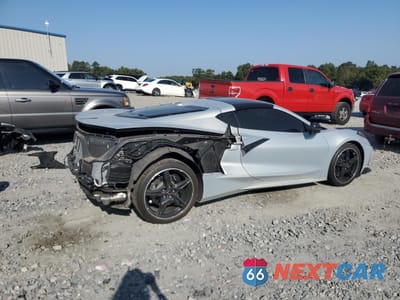 Trzecie zdjęcie samochodu z tyłu: 2022 CHEVROLET CORVETTE STINGRAY 2LT VIN:1G1YB2D4XN5121045 - miniatura