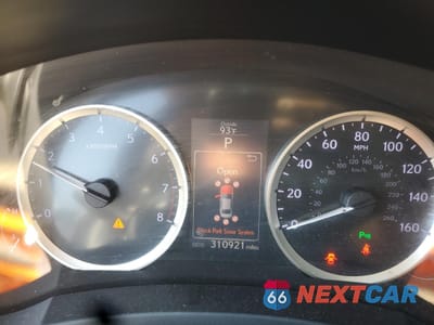 Zdjęcie 9 z 14 samochodu: 2016 LEXUS IS 300 VIN:JTHCM1D28G5010337 - miniatura