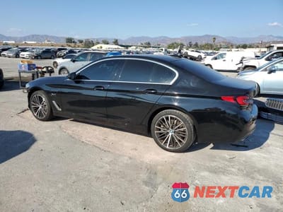 Drugie zdjęcie samochodu z przodu: 2022 BMW 530E VIN:WBA13AG00NCJ60437 - miniatura