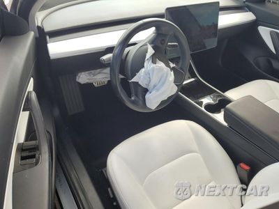 Zdjęcie 8 z 14 samochodu: 2018 TESLA MODEL 3 VIN:5YJ3E1EBXJF074043 - miniatura