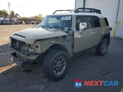 2012 TOYOTA FJ CRUISER JTEBU4BF1CK123624 - główne zdjęcie licytacji z USA - miniatura