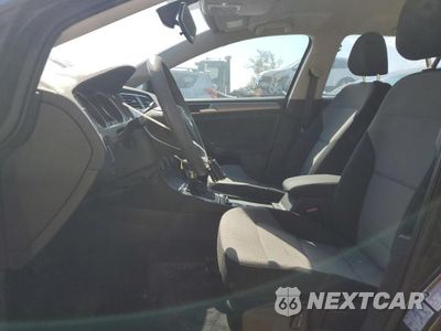 Zdjęcie 7 z 12 samochodu: 2016 VOLKSWAGEN E-GOLF SE VIN:WVWKP7AU0GW916778 - miniatura