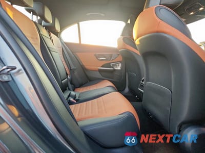 Zdjęcie 10 z 12 samochodu: 2024 MERCEDES-BENZ C 300 VIN:W1KAF4GB8RR208000 - miniatura