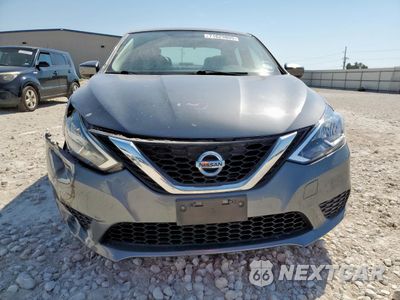 Piąte zdjęcie samochodu w środku: 2016 NISSAN SENTRA S VIN:3N1AB7AP5GL683641 - miniatura