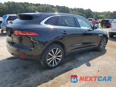 Trzecie zdjęcie samochodu z tyłu: 2019 JAGUAR F-PACE PRESTIGE VIN:SADCK2FX4KA368349 - miniatura