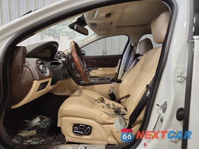 Zdjęcie 7 z 12 samochodu: 2015 JAGUAR XJL PORTFOLIO VIN:SAJWJ2GDXF8V79697 - miniatura