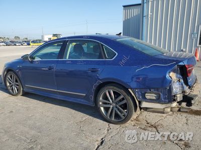 Drugie zdjęcie samochodu z przodu: 2017 VOLKSWAGEN PASSAT R-LINE VIN:1VWDT7A31HC035647 - miniatura