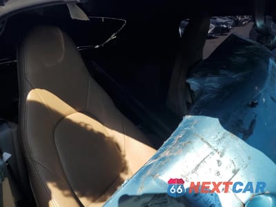 Zdjęcie 10 z 13 samochodu: 2001 MAZDA MX-5 MIATA BASE VIN:JM1NB353810217673 - miniatura