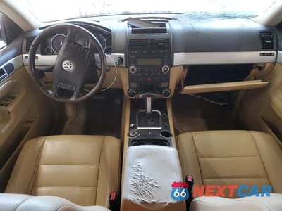 Zdjęcie 8 z 12 samochodu: 2009 VOLKSWAGEN TOUAREG 2 V6 VIN:WVGBE77L39D015161 - miniatura