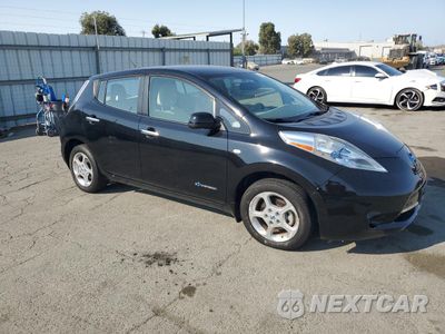 Czwarte zdjęcie samochodu z boku: 2012 NISSAN LEAF SV VIN:JN1AZ0CP8CT024751 - miniatura
