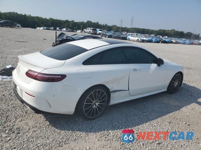 Trzecie zdjęcie samochodu z tyłu: 2023 MERCEDES-BENZ E 450 VIN:W1K1J5JB6PF195582 - miniatura