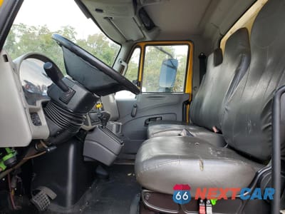 Zdjęcie 7 z 14 samochodu: 2019 INTERNATIONAL 4000 4300 VIN:1HTMMMML3KH582023 - miniatura
