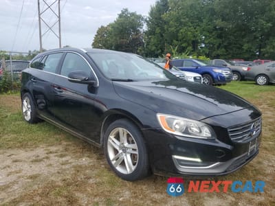 Główne zdjęcie samochodu: 2015 VOLVO V60 PREMIER VIN:YV1612SK1F1243041 - miniatura