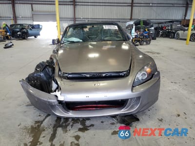 Piąte zdjęcie samochodu w środku: 2004 HONDA S2000 VIN:JHMAP21484T000277 - miniatura