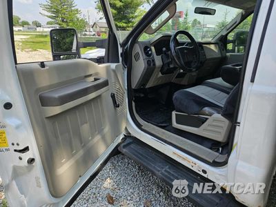 Czwarte zdjęcie samochodu z boku: 2009 FORD F450 SUPER DUTY VIN:1FDAF46R09EA85806 - miniatura