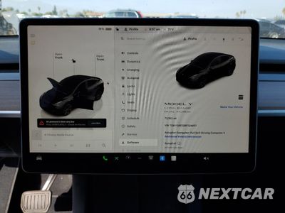 Zdjęcie 9 z 12 samochodu: 2024 TESLA MODEL Y VIN:7SAYGAEE2RF124457 - miniatura