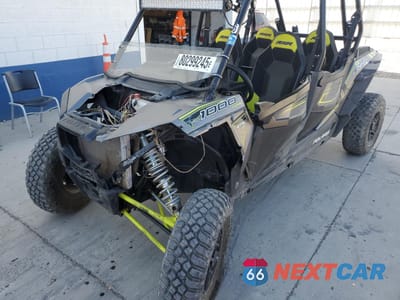 Zdjęcie 9 z 10 samochodu: 2016 POLARIS RZR XP 4 1000 EPS VIN:3NSVFE995GF784964 - miniatura