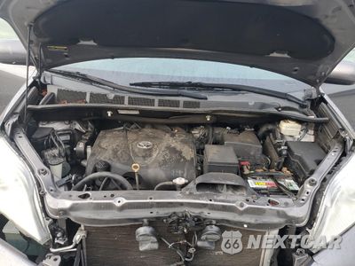 Zdjęcie 12 z 16 samochodu: 2017 TOYOTA SIENNA XLE VIN:5TDYZ3DC2HS895014 - miniatura