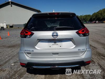 Zdjęcie 6 z 16 samochodu: 2017 NISSAN ROGUE SV VIN:5N1AT2MV0HC810778 - miniatura