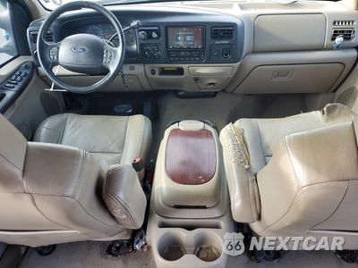 Zdjęcie 8 z 14 samochodu: 2005 FORD EXCURSION LIMITED VIN:1FMSU43P95ED02843 - miniatura
