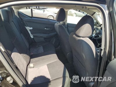 Zdjęcie 10 z 15 samochodu: 2022 NISSAN SENTRA SR VIN:3N1AB8DV9NY204041 - miniatura