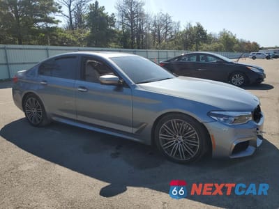 Czwarte zdjęcie samochodu z boku: 2018 BMW M550XI VIN:WBAJB9C53JB049870 - miniatura