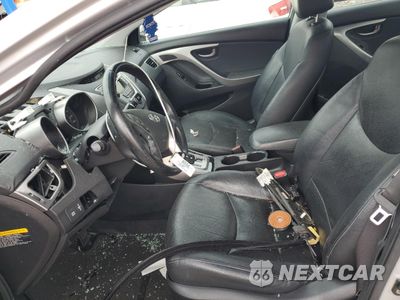 Zdjęcie 7 z 13 samochodu: 2013 HYUNDAI ELANTRA GLS VIN:KMHDH4AE9DU572836 - miniatura