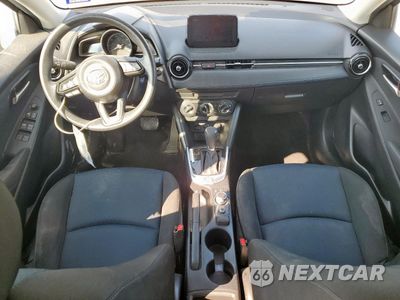 Zdjęcie 8 z 15 samochodu: 2020 TOYOTA YARIS L VIN:3MYDLBYVXLY705503 - miniatura
