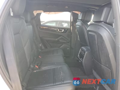 Zdjęcie 10 z 12 samochodu: 2021 PORSCHE CAYENNE VIN:WP1AA2AY8MDA02187 - miniatura