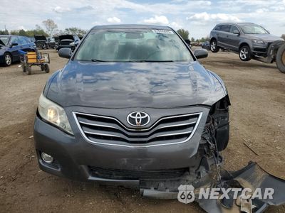 Piąte zdjęcie samochodu w środku: 2010 TOYOTA CAMRY BASE VIN:4T4BF3EK6AR063375 - miniatura
