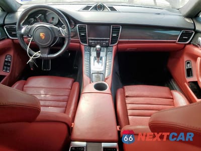 Zdjęcie 8 z 14 samochodu: 2016 PORSCHE PANAMERA GTS VIN:WP0AF2A70GL080547 - miniatura