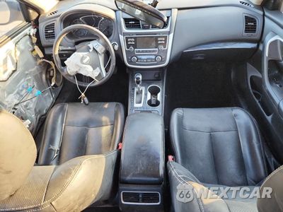 Zdjęcie 8 z 14 samochodu: 2016 NISSAN ALTIMA 2.5 VIN:1N4AL3AP7GC175692 - miniatura