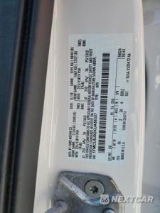 Zdjęcie 12 z 12 samochodu: 2019 FORD ESCAPE TITANIUM VIN:1FMCU9J92KUA56337 - miniatura