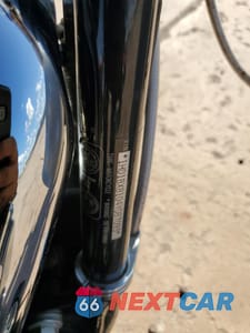Zdjęcie 8 z 8 samochodu: 2004 HARLEY-DAVIDSON FLSTFI VIN:1HD1BXB104Y087093 - miniatura