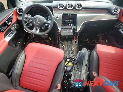 Zdjęcie 8 z 13 samochodu: 2024 MERCEDES-BENZ GLC 43 4MATIC AMG VIN:W1NKM8HB3RF224688 - miniatura