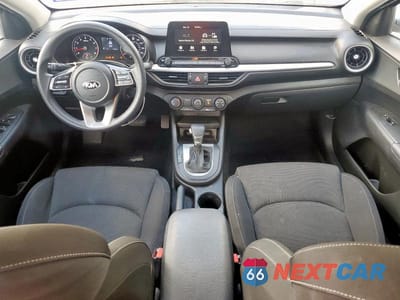 Zdjęcie 8 z 13 samochodu: 2021 KIA FORTE FE VIN:3KPF24AD9ME363374 - miniatura