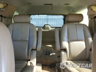 Zdjęcie 19 z 26 samochodu: 2007 CHEVROLET TAHOE K1500 VIN:1GNFK13037R191545 - miniatura