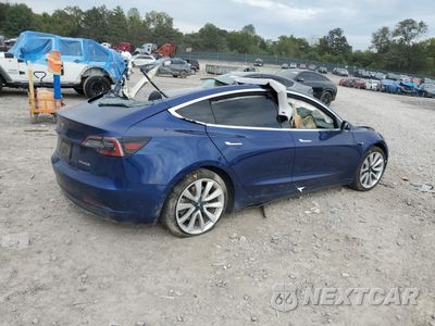 Trzecie zdjęcie samochodu z tyłu: 2019 TESLA MODEL 3 VIN:5YJ3E1EB4KF433825 - miniatura