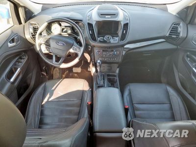 Zdjęcie 8 z 13 samochodu: 2017 FORD ESCAPE TITANIUM VIN:1FMCU0JD2HUA31821 - miniatura