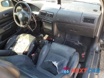 Zdjęcie 8 z 12 samochodu: 2000 VOLKSWAGEN GTI GLX VIN:WVWDE21J1YW456457 - miniatura