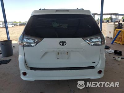 Zdjęcie 6 z 14 samochodu: 2016 TOYOTA SIENNA SE VIN:5TDXK3DC6GS741047 - miniatura