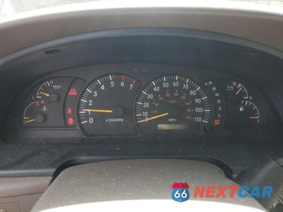 Zdjęcie 9 z 12 samochodu: 2000 TOYOTA TUNDRA SR5 VIN:5TBRT3413YS009019 - miniatura