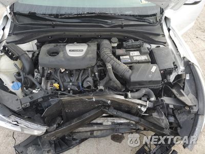 Zdjęcie 11 z 14 samochodu: 2018 HYUNDAI ELANTRA GT SPORT VIN:KMHH55LC8JU080015 - miniatura