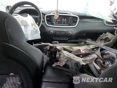 Zdjęcie 8 z 14 samochodu: 2018 KIA SORENTO LX VIN:5XYPGDA39JG414402 - miniatura