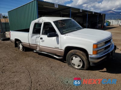 Czwarte zdjęcie samochodu z boku: 1997 CHEVROLET GMT-400 K1500 VIN:2GCEK19R3V1176026 - miniatura