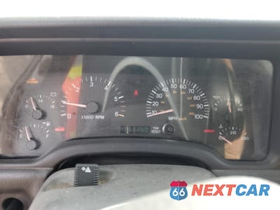 Zdjęcie 9 z 15 samochodu: 2001 JEEP CHEROKEE SPORT VIN:1J4FF48S81L631689 - miniatura