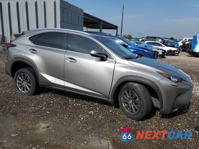 Czwarte zdjęcie samochodu z boku: 2017 LEXUS NX 200T BASE VIN:JTJYARBZ5H2083955 - miniatura
