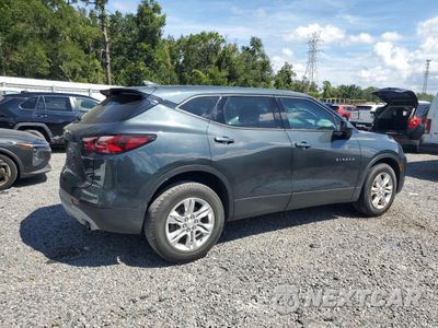 Trzecie zdjęcie samochodu z tyłu: 2019 CHEVROLET BLAZER 1LT VIN:3GNKBBRA6KS689281 - miniatura