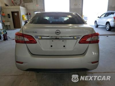 Zdjęcie 6 z 12 samochodu: 2015 NISSAN SENTRA S VIN:3N1AB7AP1FY321839 - miniatura